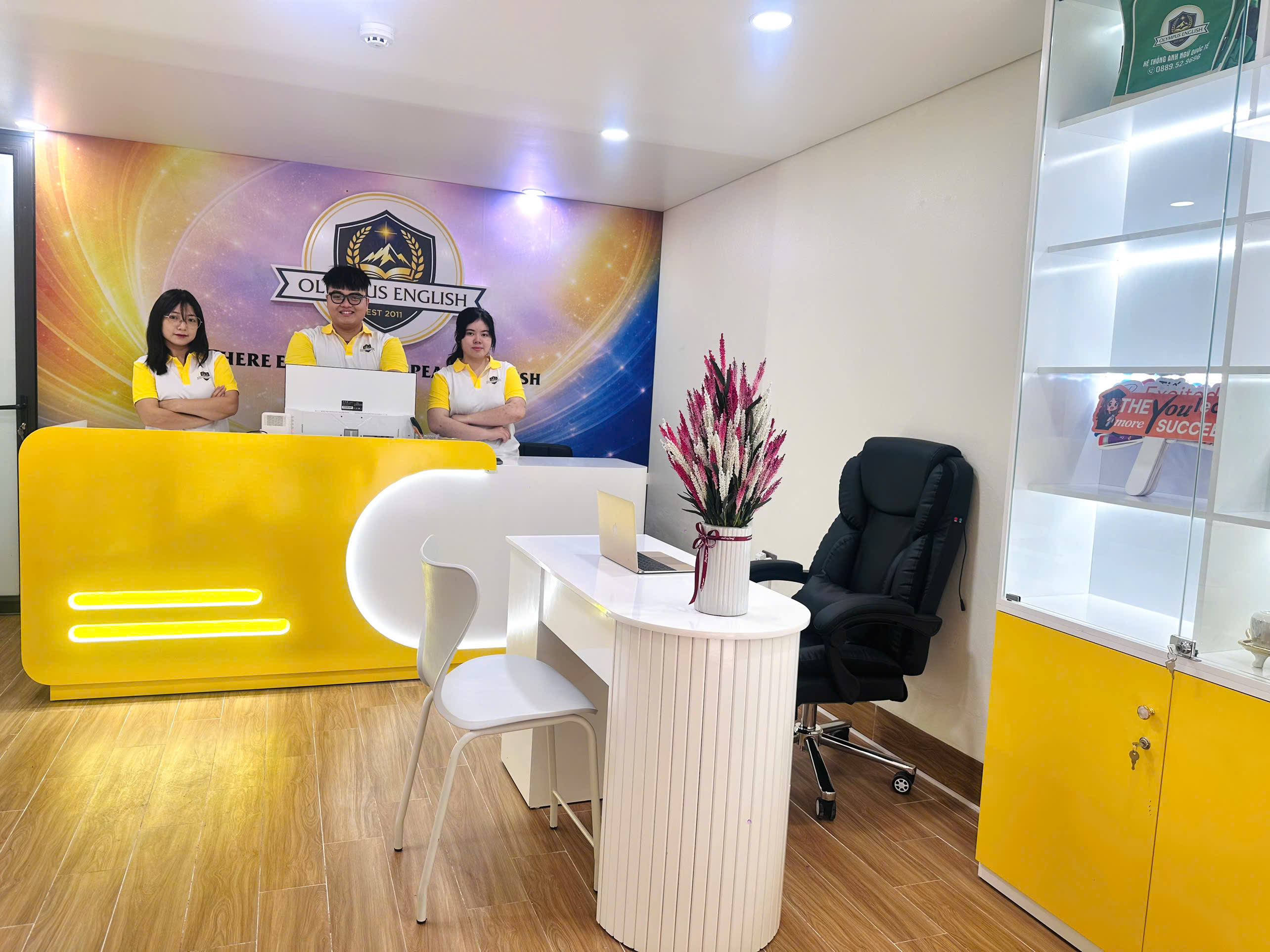 Không gian lớp học tại Olympus English